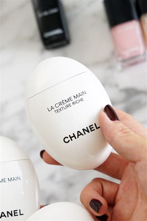 chanel le mains|Chanel main nourish cuticles.